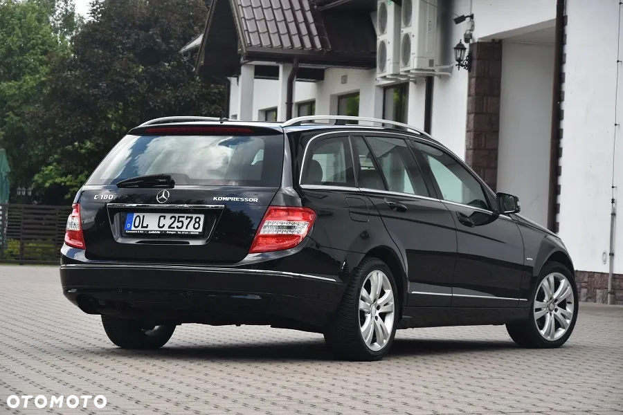 Mercedes-Benz Klasa C 180 T Kompressor Automatik Avantgarde - 9