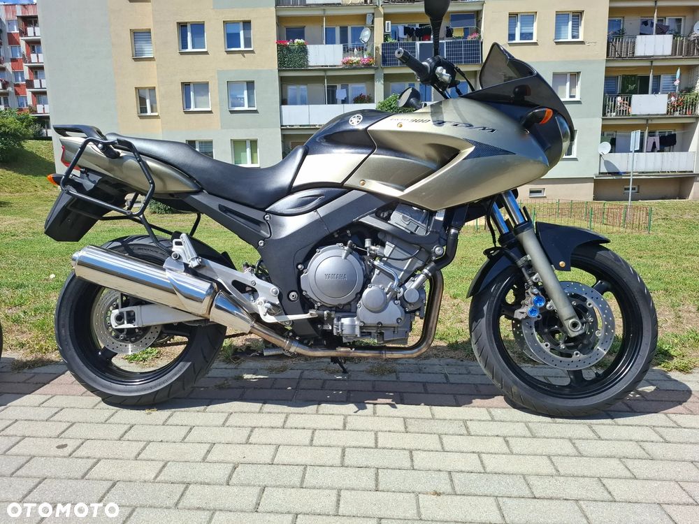 Yamaha TDM - 8
