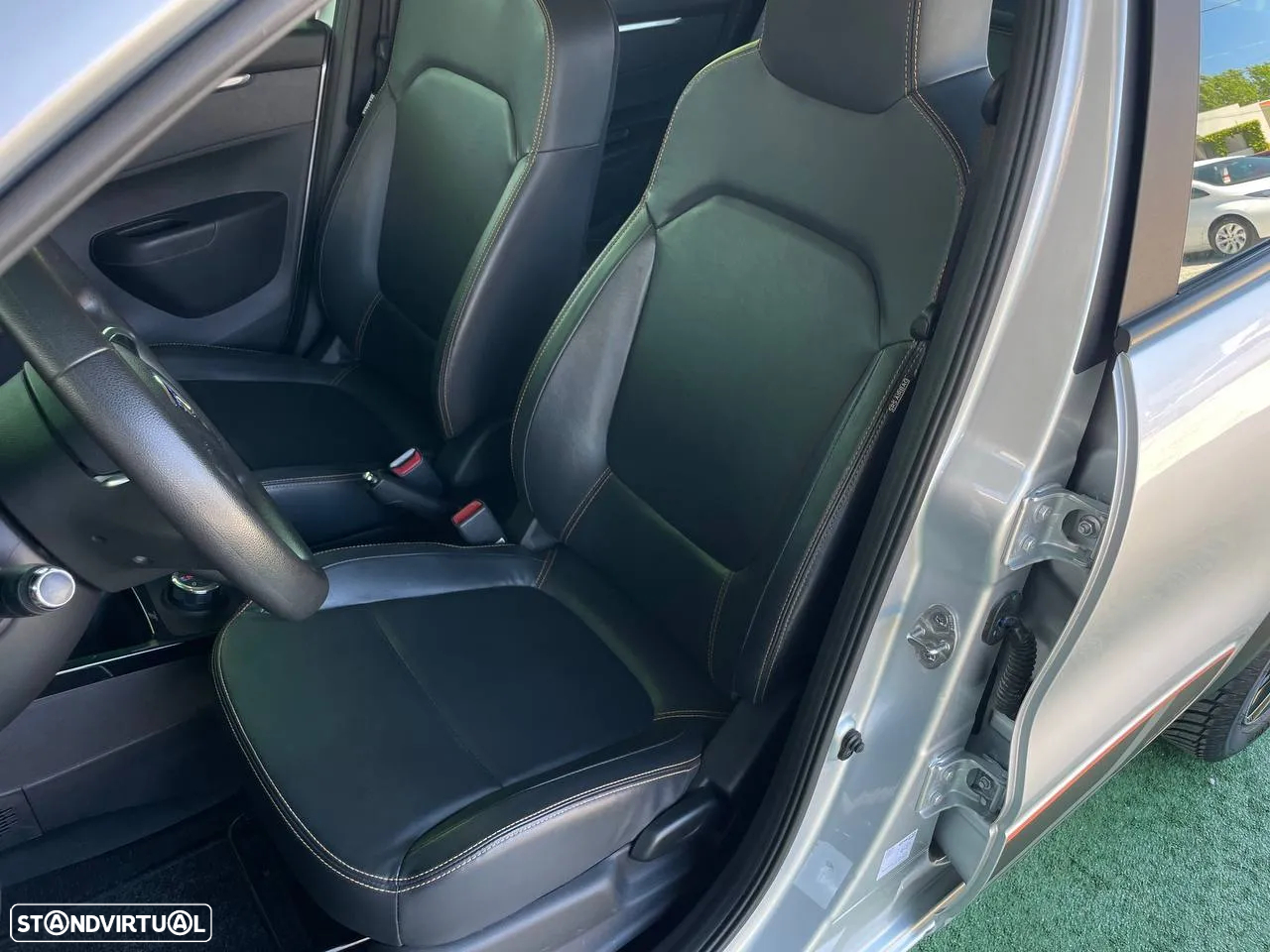 Dacia Spring Comfort Plus - 14