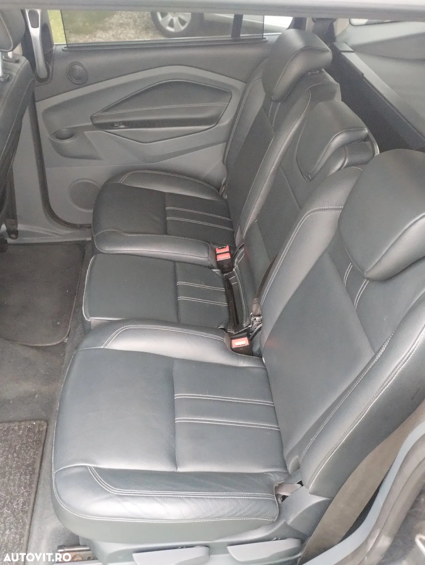 Ford Grand C-Max 1.6 TDCi Titanium - 10