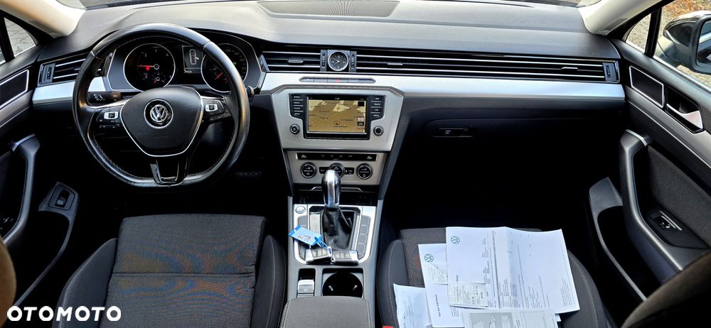 Volkswagen Passat 1.6 TDI (BlueMotion Technology) DSG Comfortline - 5