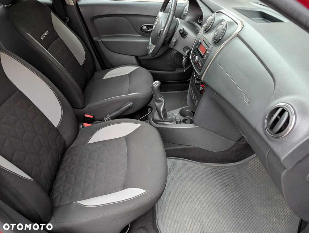 Dacia Sandero Stepway 0.9 TCe Laureate - 23