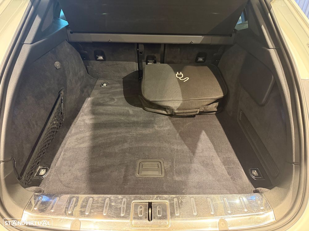 Porsche Panamera Sport Turismo 4 E-Hybrid Platinum Edition - 43