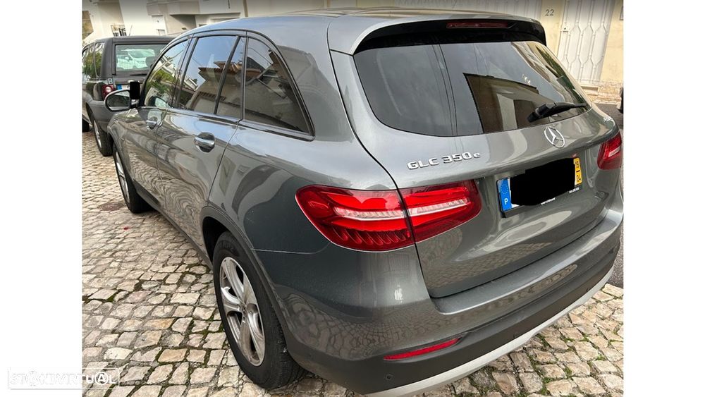 Mercedes-Benz GLC 300 e 4Matic - 3