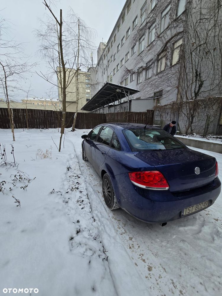 Fiat Linea 1.4 T-Jet 16V Dynamic - 6