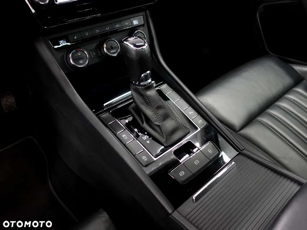Skoda Superb - 16