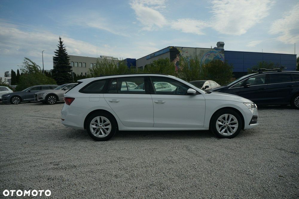 Skoda Octavia 2.0 TDI Ambition - 6