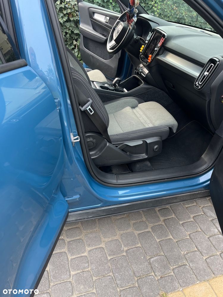 Volvo XC 40 B3 Core - 12