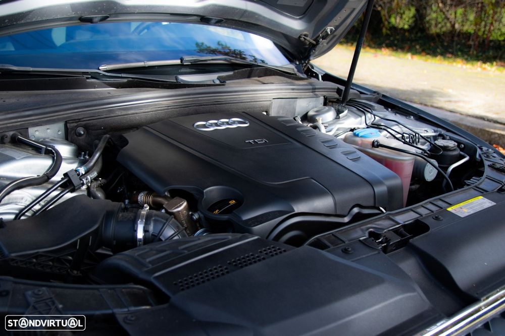 Audi A4 Avant 2.0 TDI Advance - 42