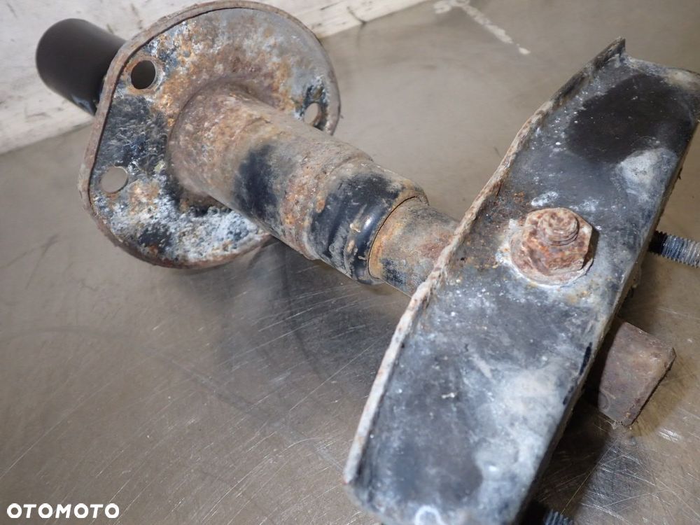 STREFA ZGNIOTU PRAWA LEWA BMW E36 318 TDS KOMBI 1.7 51.11-8119257   51.11-8119258 - 4