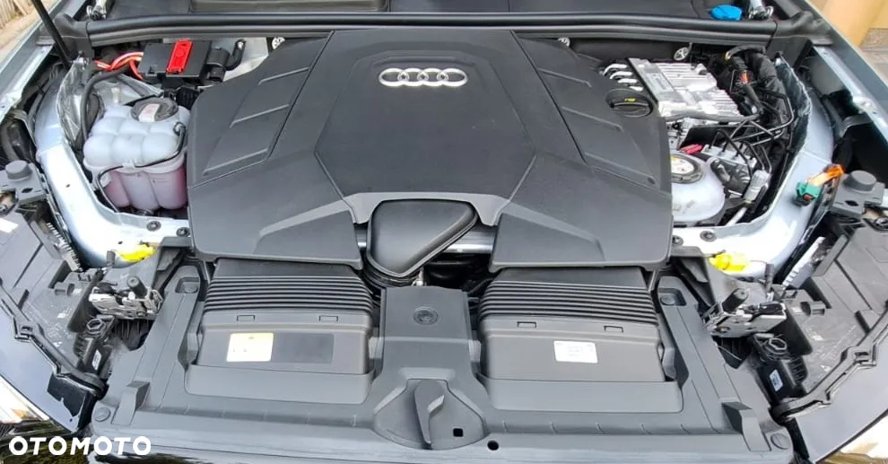 Audi Q7 55 TFSI e PHEV Quattro S Line Tiptr - 10