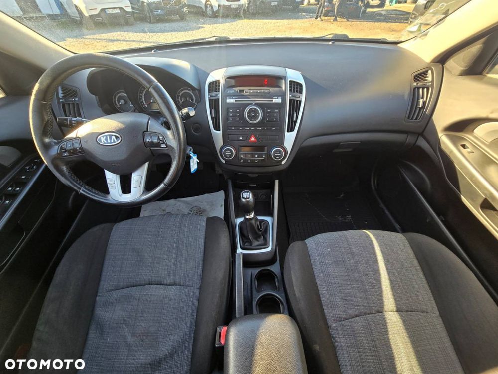 Kia Ceed 1.6 Crdi Comfort - 12