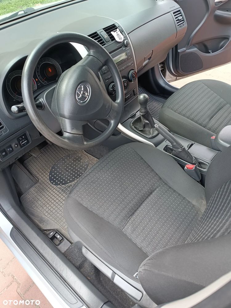 Toyota Corolla 1.4 VVT-i Luna Start - 14