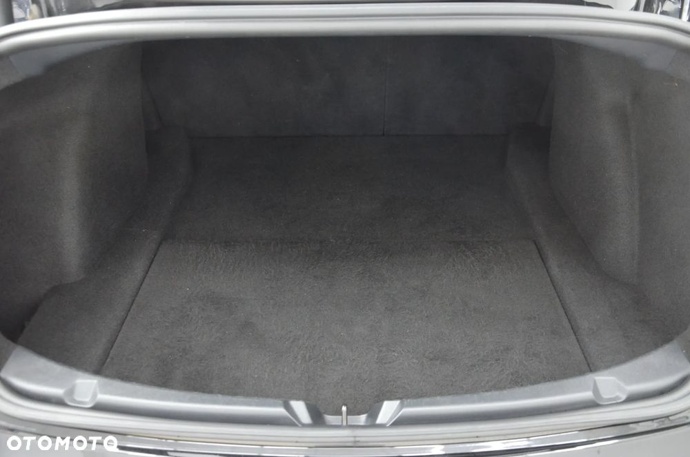 Tesla Model 3 Langstreckenbatterie Allradantrieb Dual Motor - 24