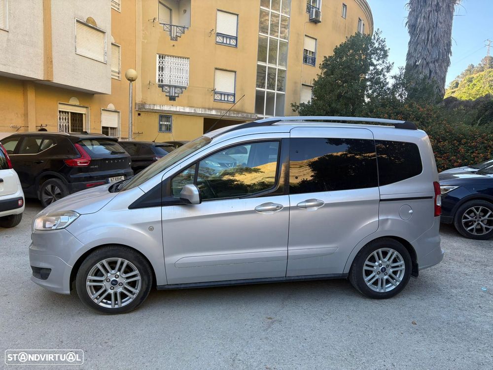 Ford Tourneo Courier - 7
