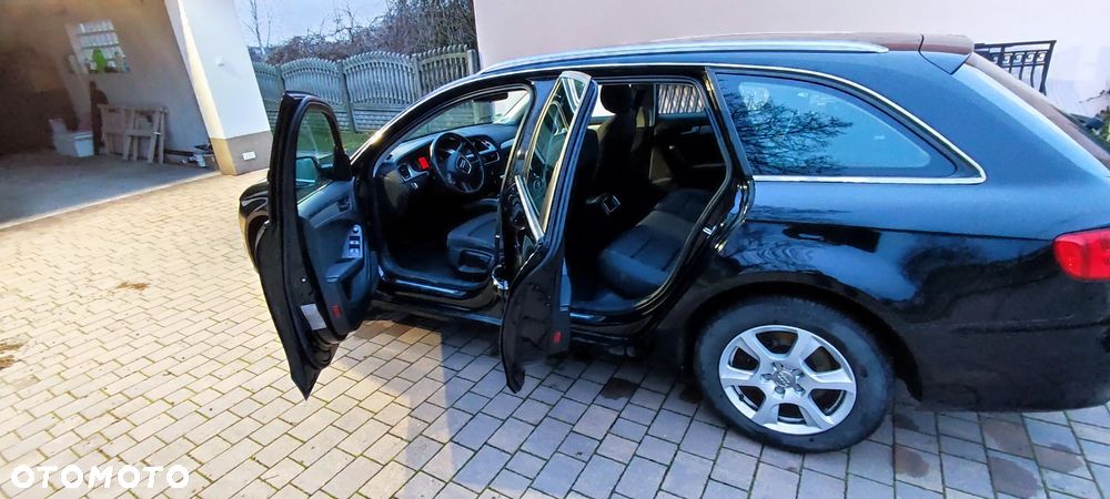 Audi A4 Avant 2.0 TDI - 5