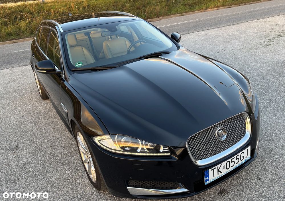 Jaguar XF 2.2 D Premium Luxury - 7