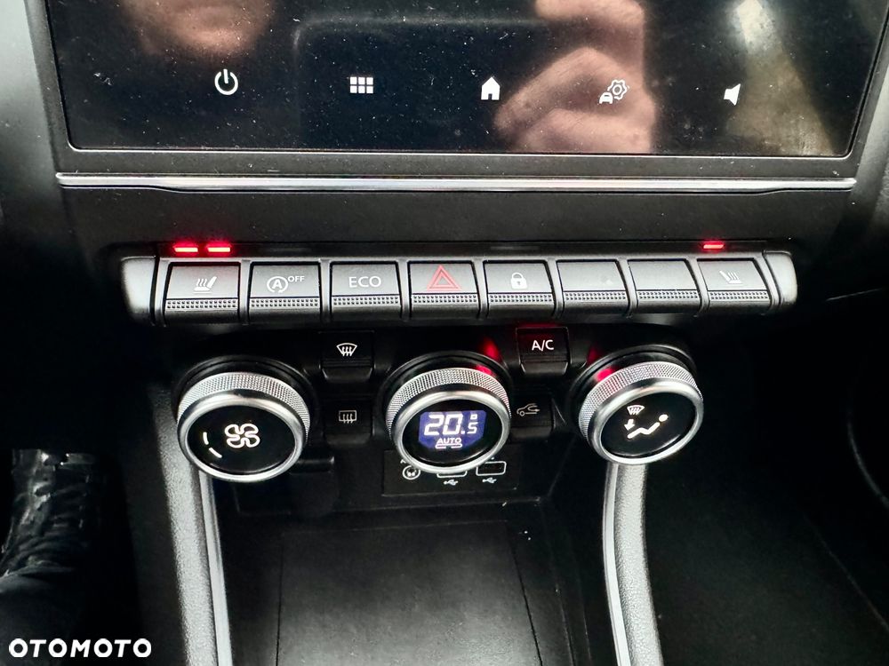 Renault Captur TCe 100 INTENS - 32