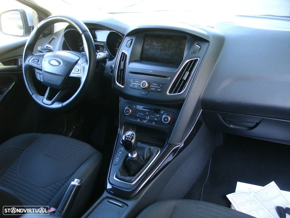 Ford Focus 1.5 TDCi Trend+ - 10