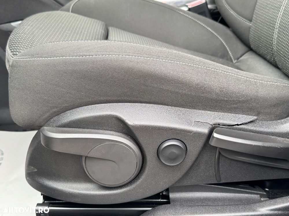 Opel Zafira 2.0 D (CDTI) Automatik Edition - 19