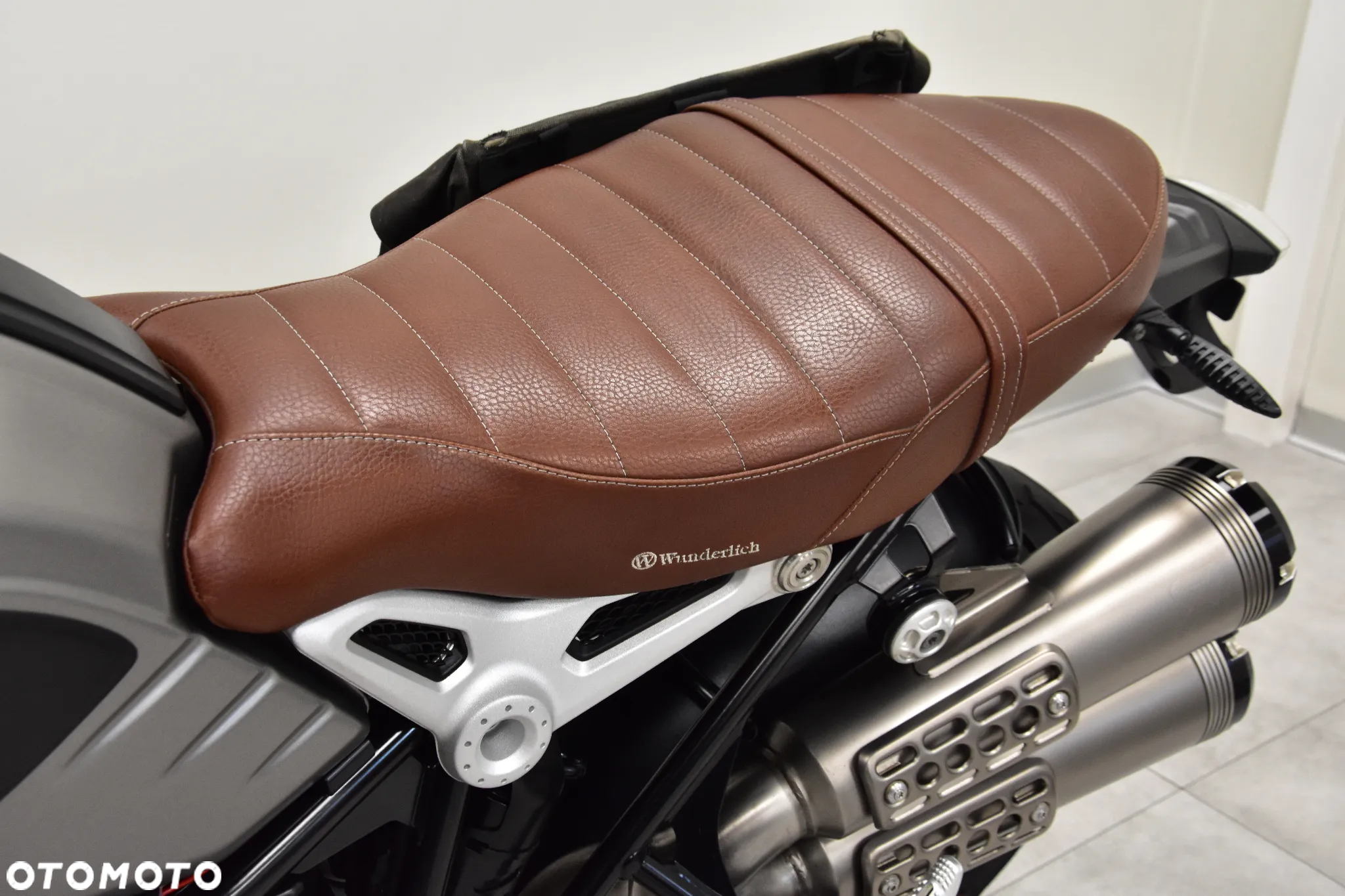 BMW R - 13