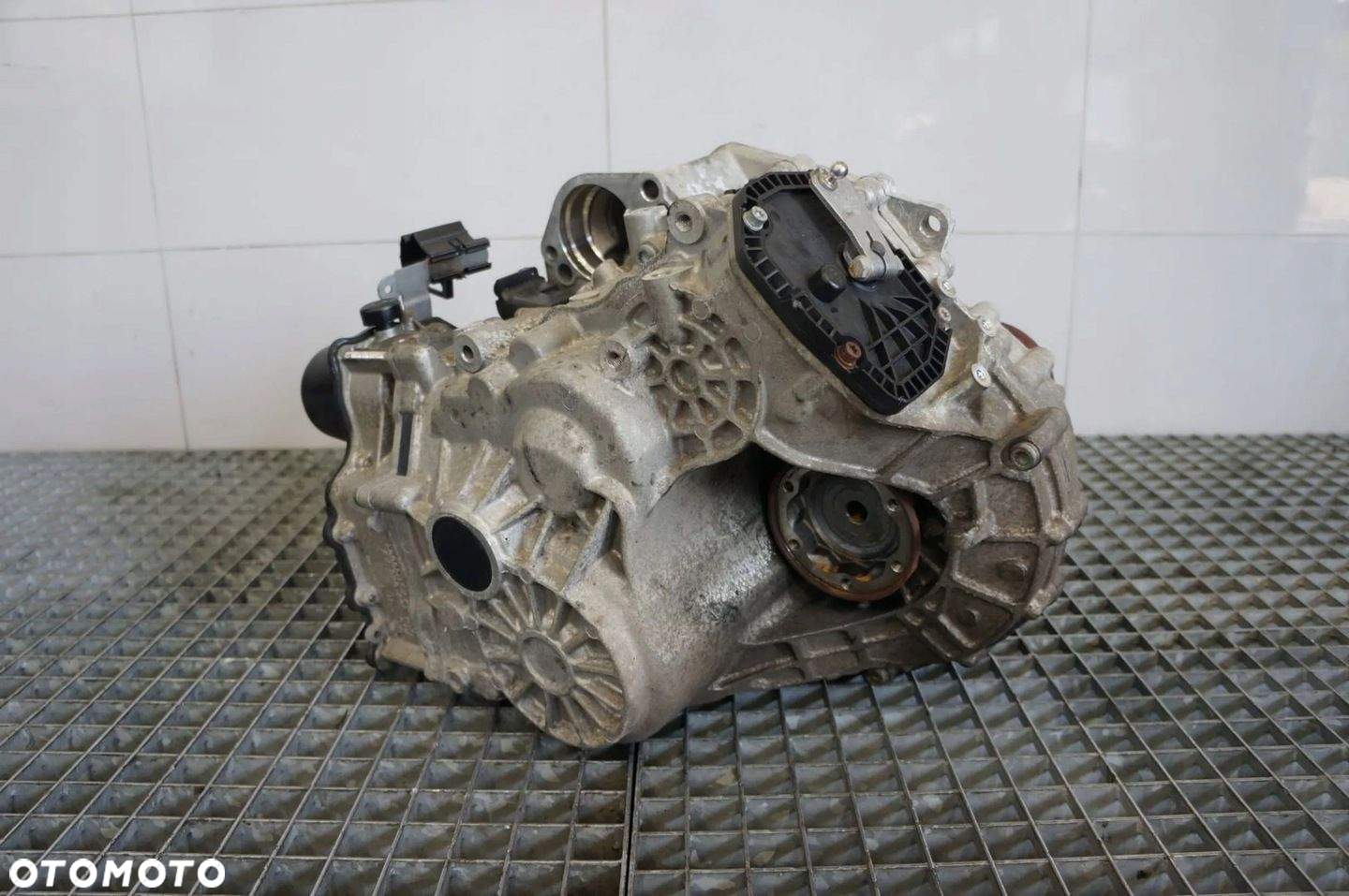 SKRZYNIA BIEGÓW AUTOMAT RCZ SKODA YETI 1.2 TSI - 2