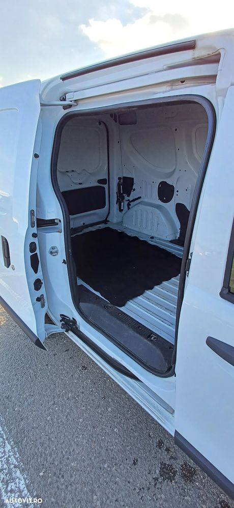 Dacia Dokker - 8