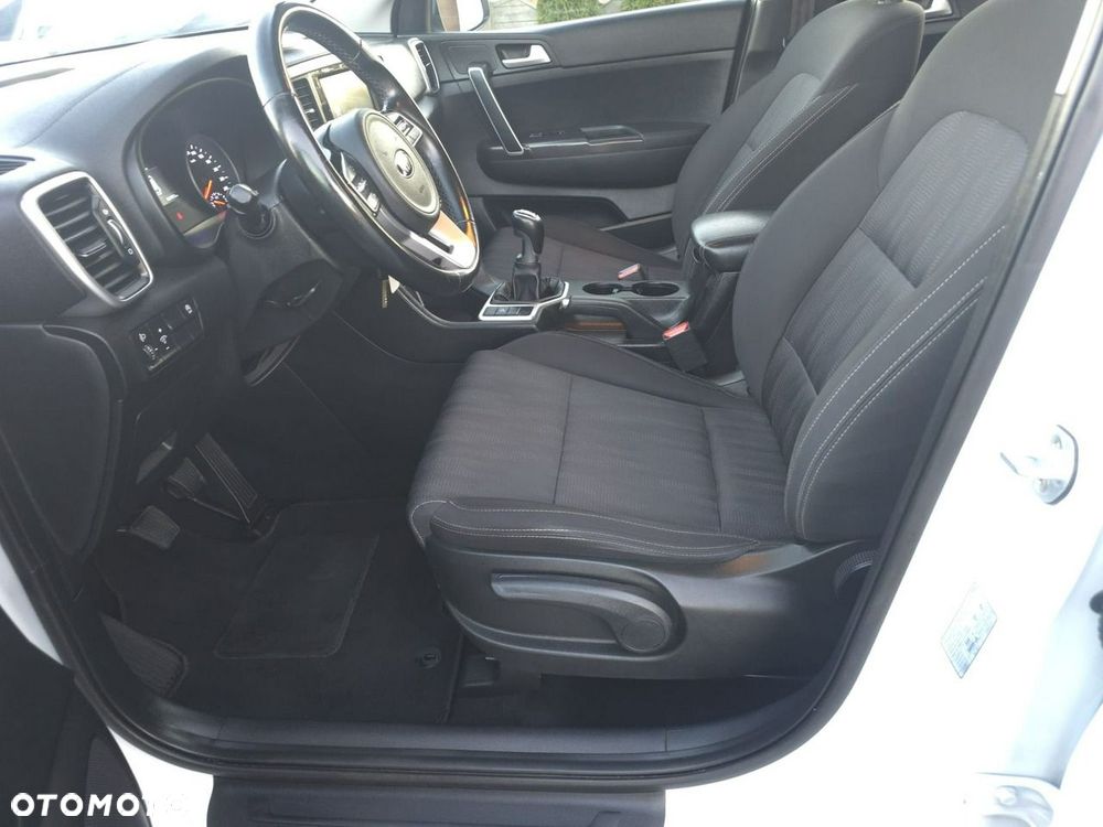 Kia Sportage - 11