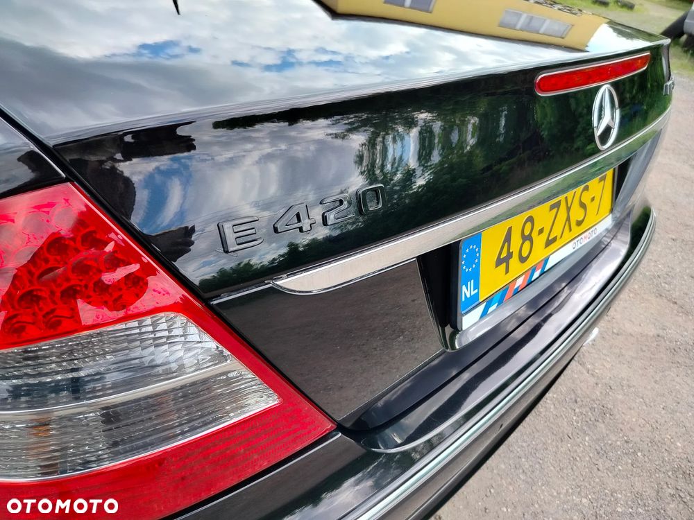 Mercedes-Benz Klasa E 420 CDI 7G-TRONIC Avantgarde DPF BusinessEDITION - 28