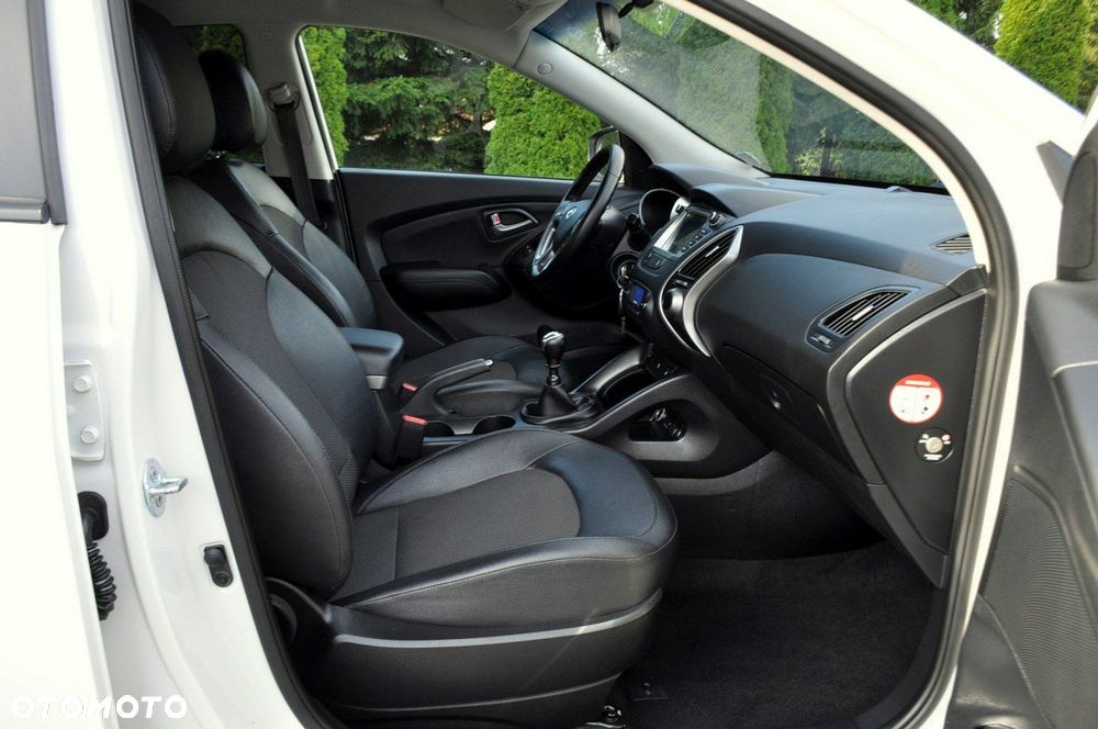 Hyundai ix35 - 16