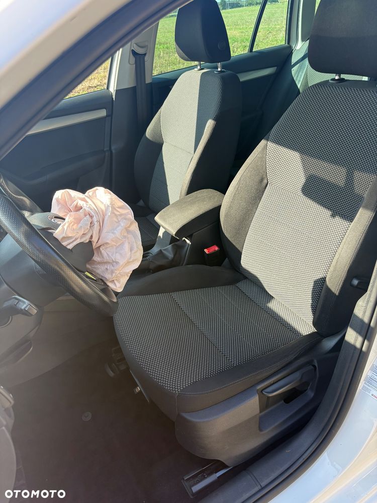 Skoda Octavia 1.6 TDI DPF Active - 13