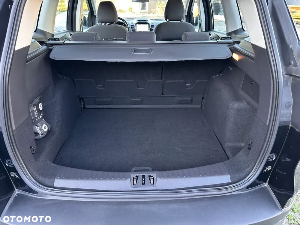 Ford Kuga 1.5 EcoBoost 2x4 Cool & Connect - 31