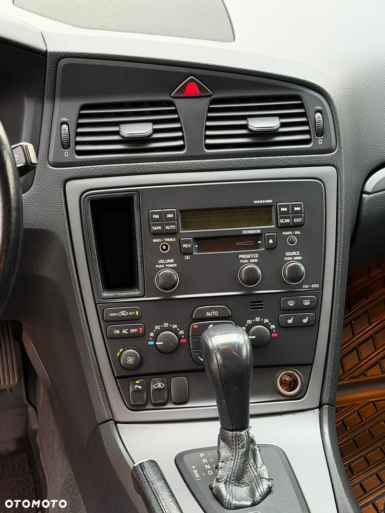 Volvo S60 2.4D5 Rubin - 7