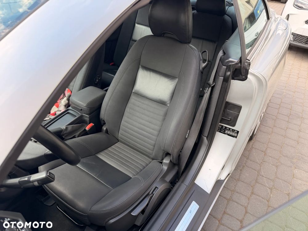 Volvo C70 2.4i Momentum - 14