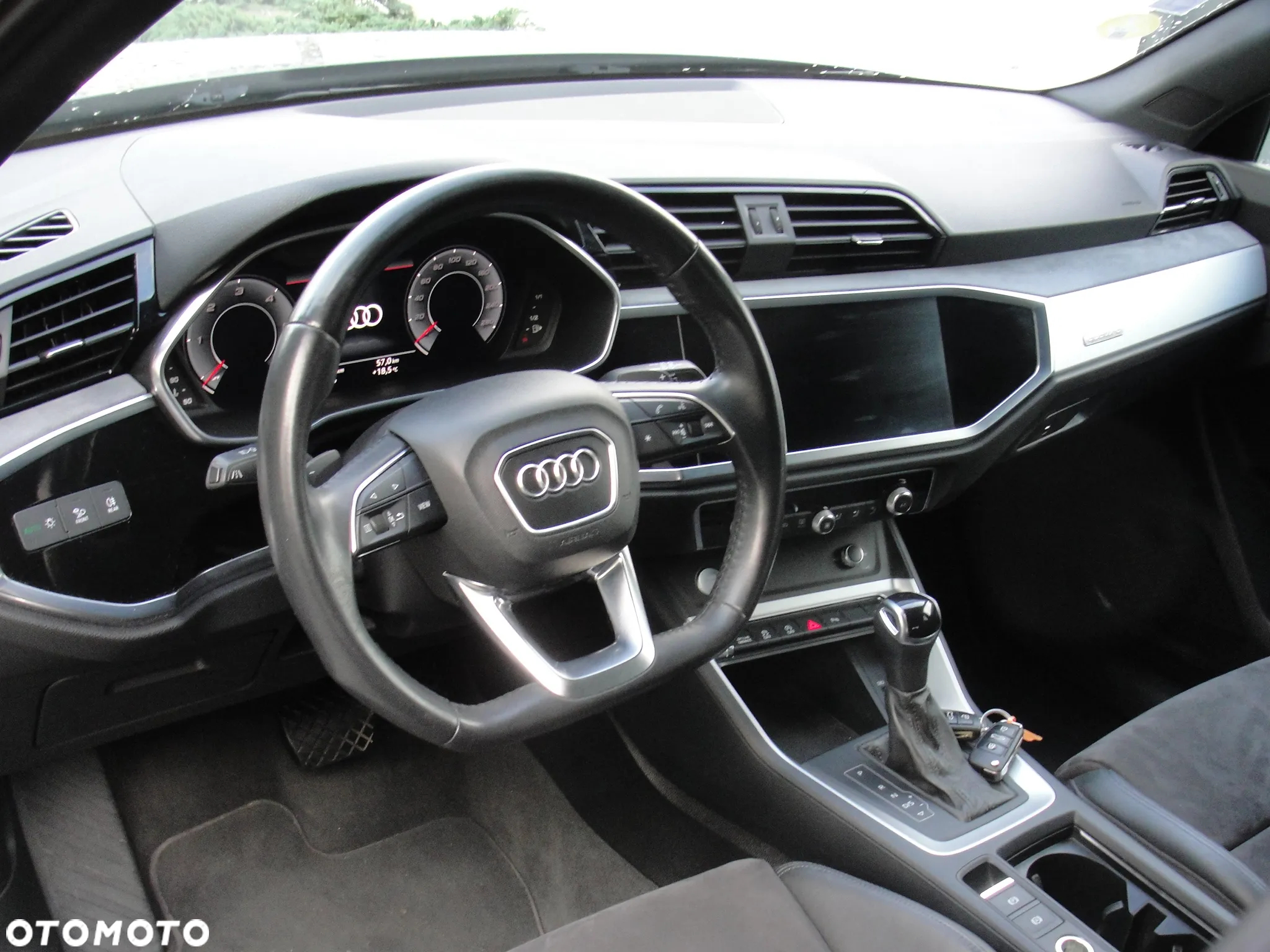 Audi Q3 40 TDI Quattro S tronic - 12