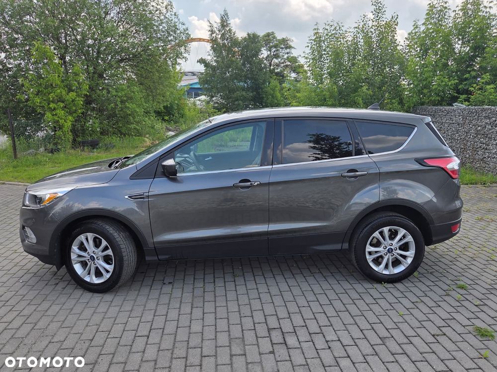 Ford Kuga - 3