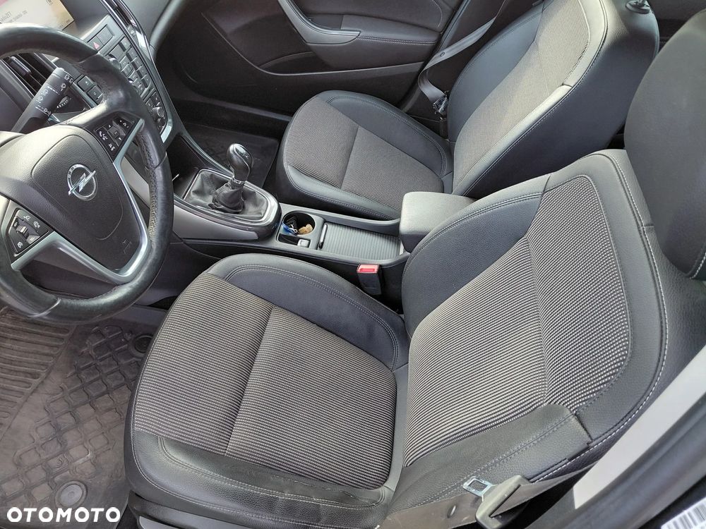 Opel Astra 1.4 T Cosmo - 13