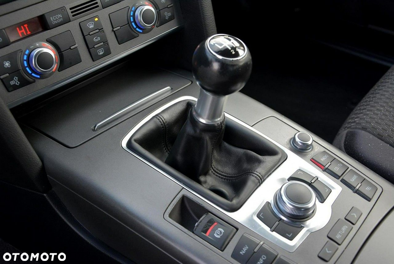 Audi A6 Avant 2.4 - 31