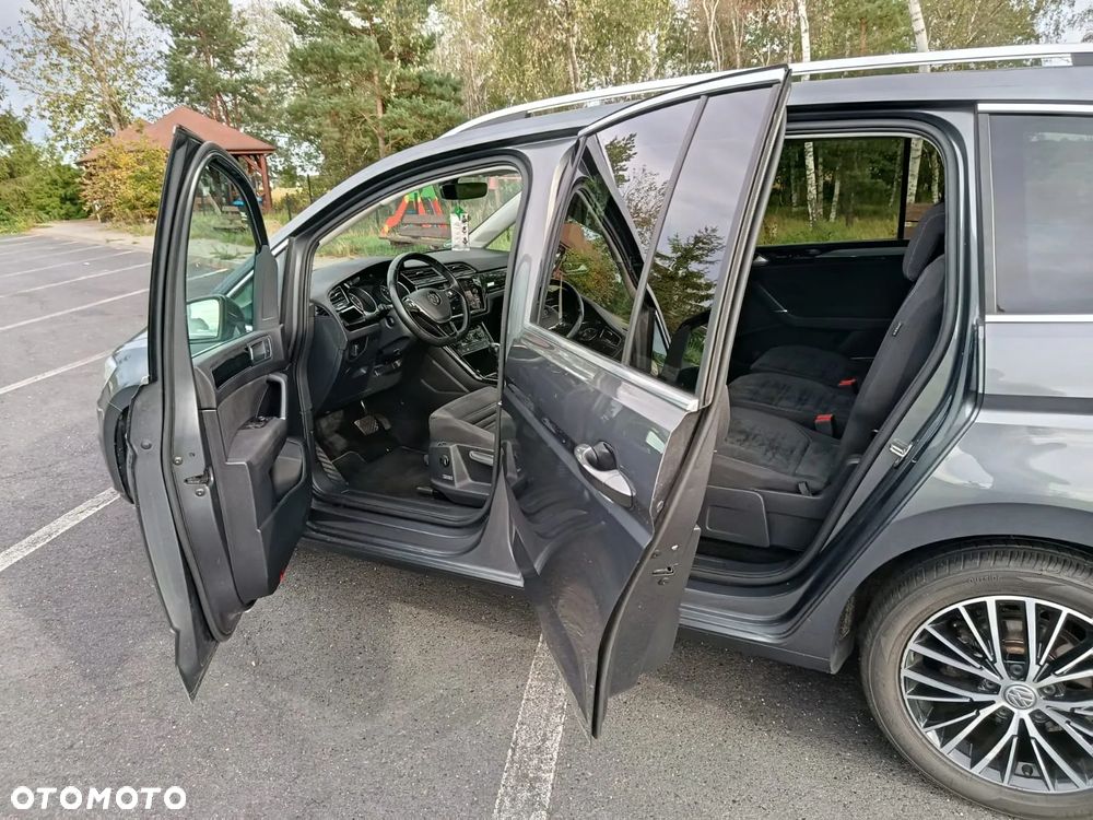 Volkswagen Touran 2.0 TDI BMT Highline DSG - 12