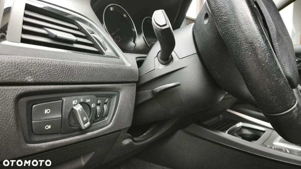 BMW Seria 1 - 13