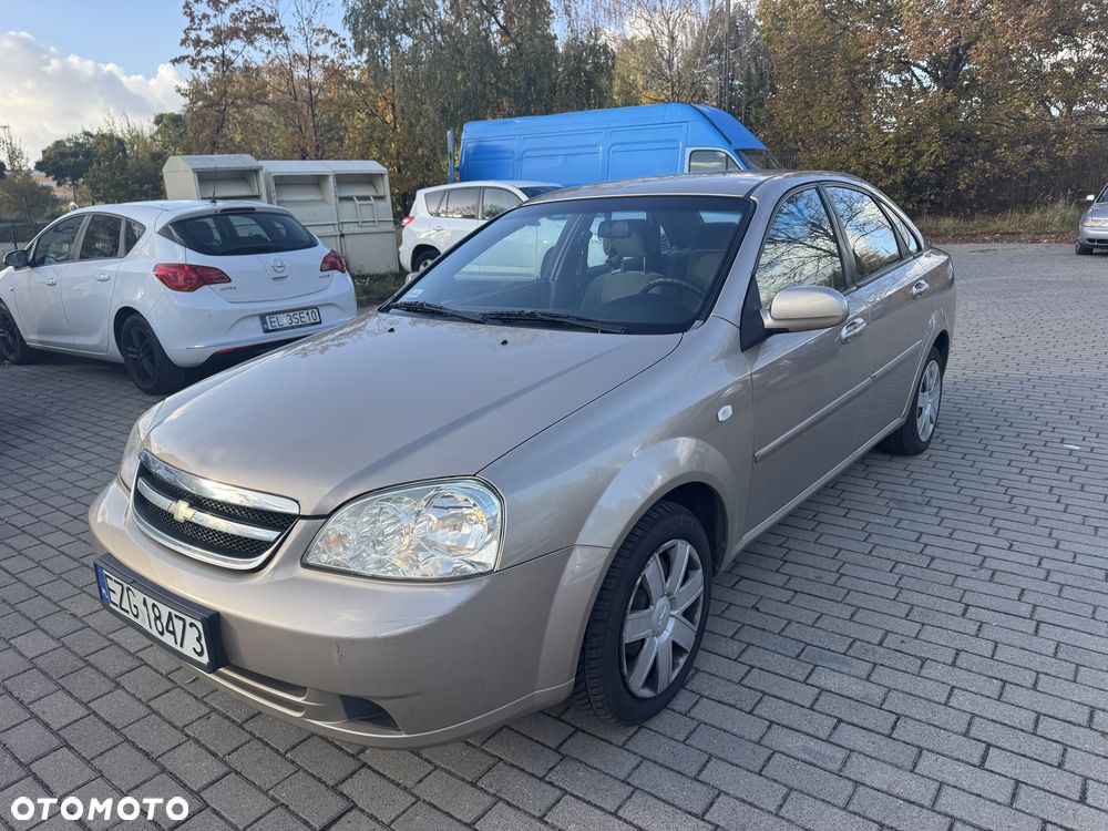 Chevrolet Lacetti - 1