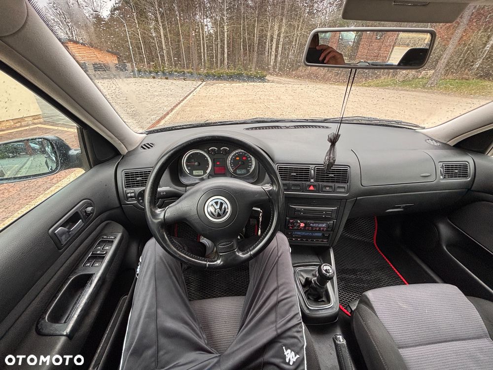 Volkswagen Golf 1.9 TDI Basis - 6