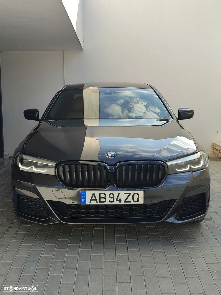 BMW 530 e Pack 50 anos M - 25