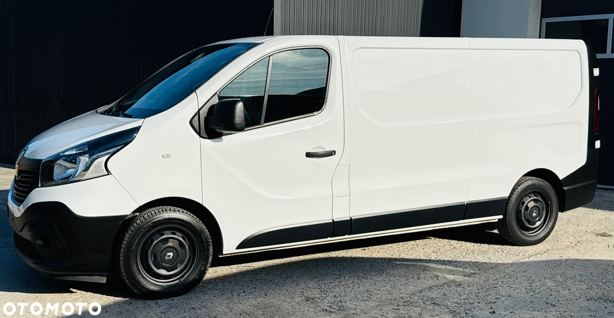 Renault Trafic - 18