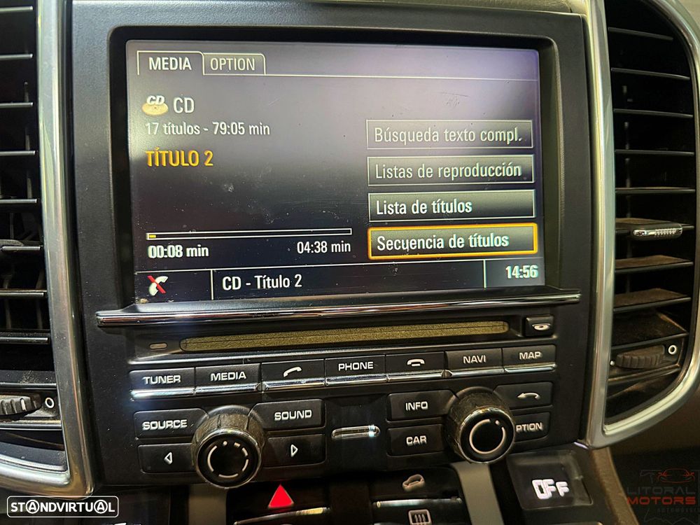 Porsche Cayenne Platinum Edition - 32