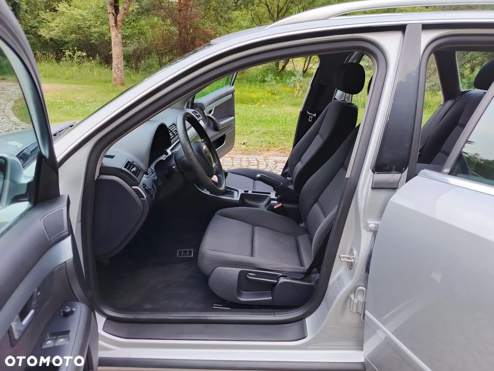 Audi A4 Avant 1.6 - 12