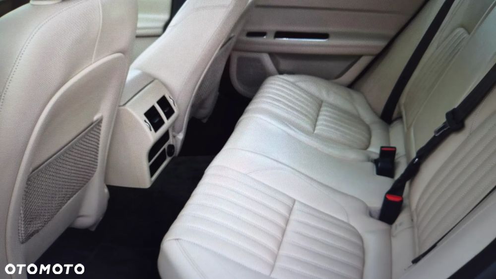 Jaguar XF 2.0 i4D Portfolio - 10