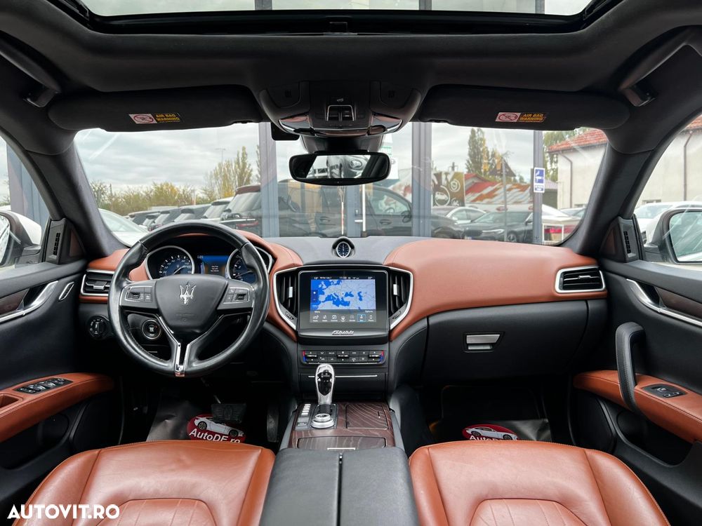 Maserati Ghibli - 8