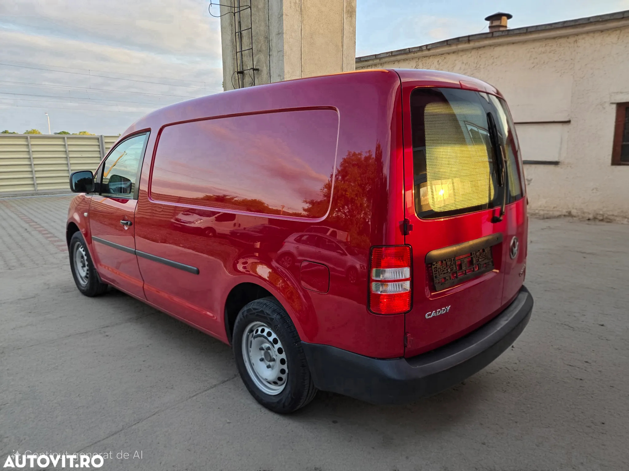 Volkswagen Caddy MAXI / CUTIE AUTOMATĂ / 2012 - 3