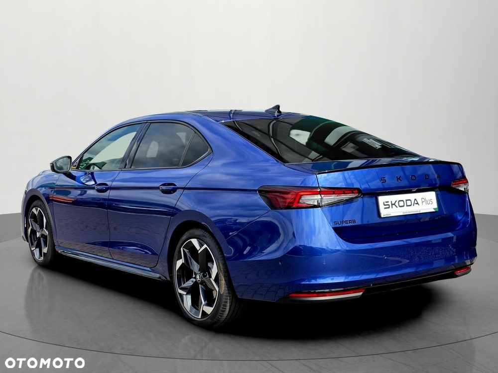 Skoda Superb 2.0 TSI Sportline DSG - 5